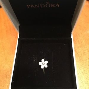 Pandora White Daisy Ring